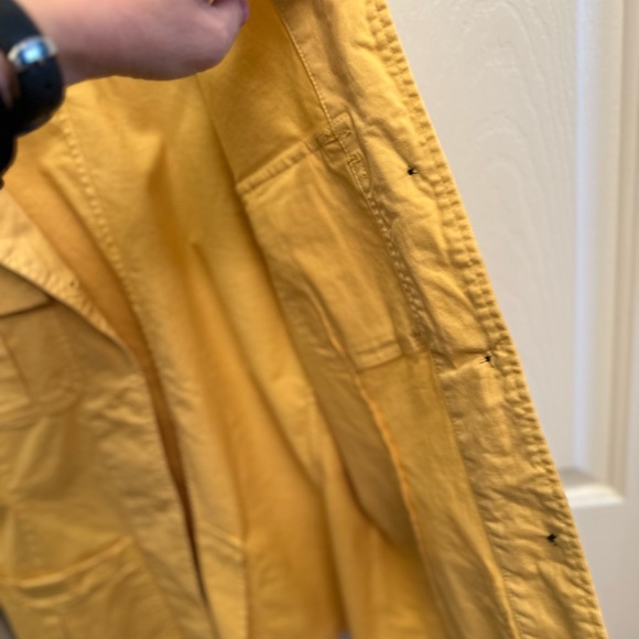 Yellow Loft Lightweight Jacket, size L - Picture 4 of 4